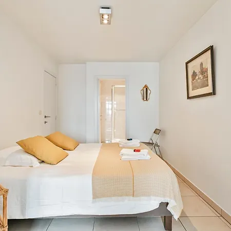 Modern And Comfortable 2 Bedroom With Fantastic Sea-view And 2 Terraces